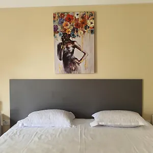Sia Hotel